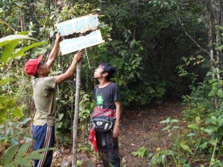 Bupati Sarolangun Keluarkan SK Penetapan Kawasan Hutan Adat di Dua Desa