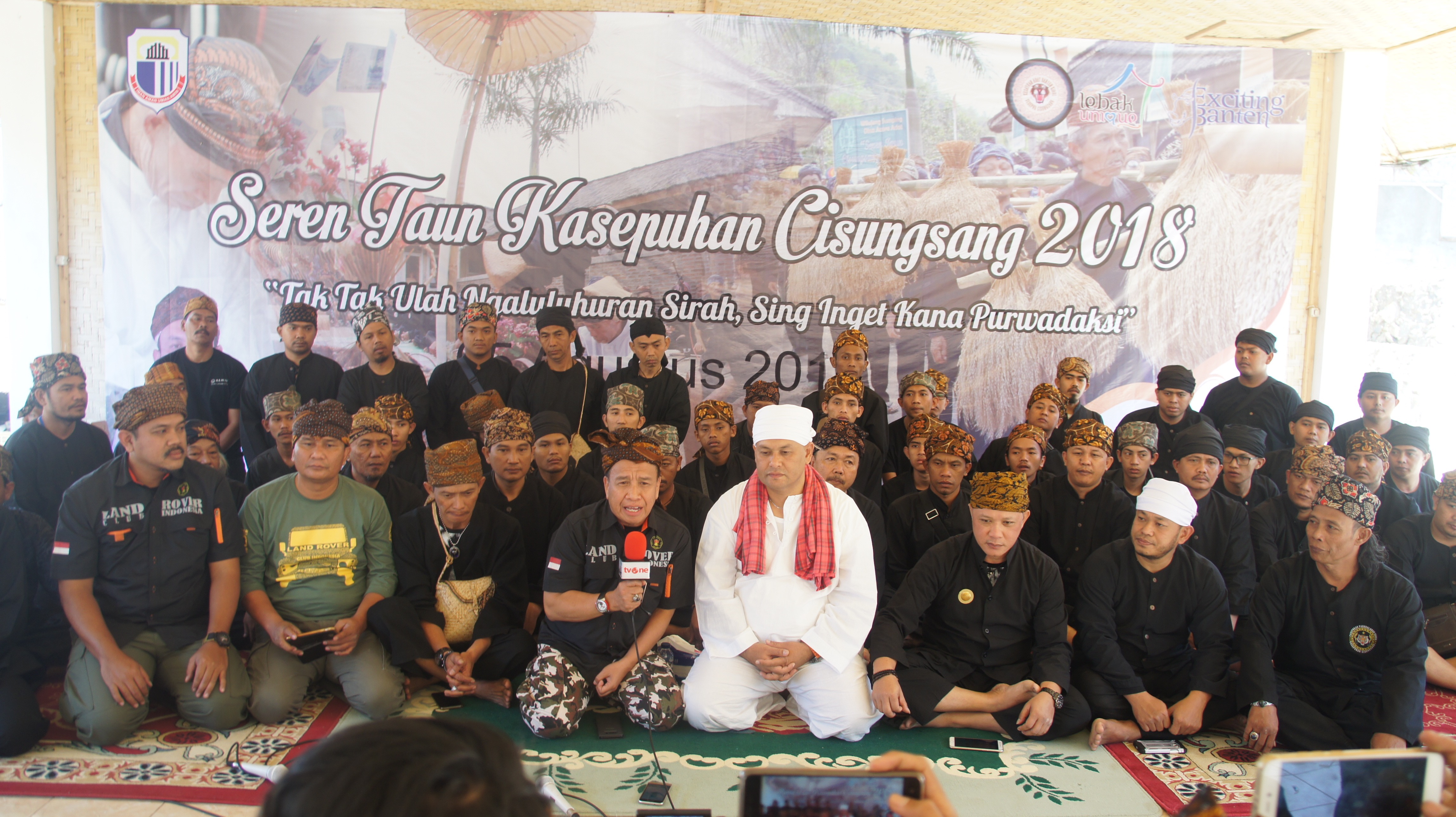 Ritual Adat Seren Taun Cisungsang Banten 2018