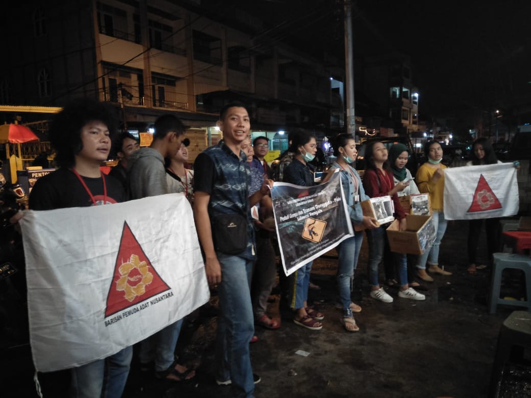 BPAN Kalimantan Barat Galang Dana Untuk Sulawesi Tengah dengan Mengamen ke Kafe-Kafe